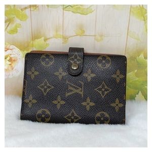 Authentic Louis Vuitton Monogram Agenda Wallet